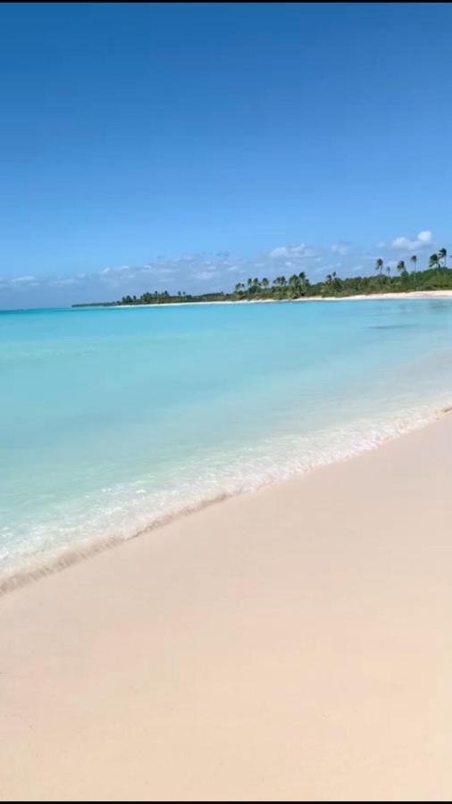 Casa Rosada Beach Front Mano Juan Luaran gambar