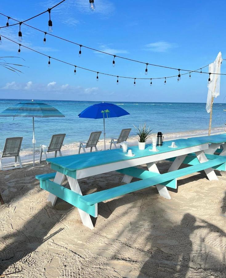 Casa Rosada Beach Front Mano Juan Luaran gambar