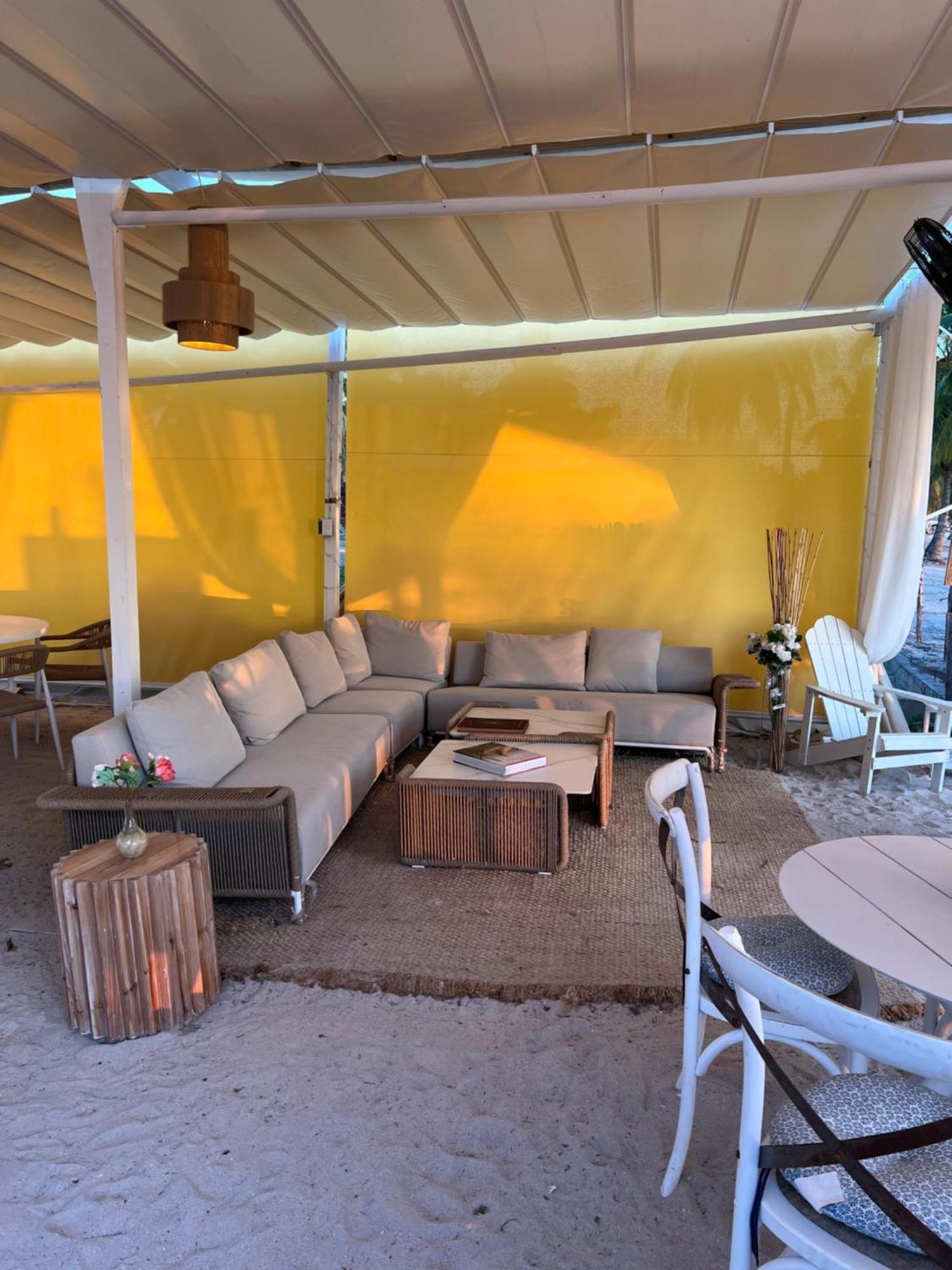 Casa Rosada Beach Front Mano Juan Luaran gambar